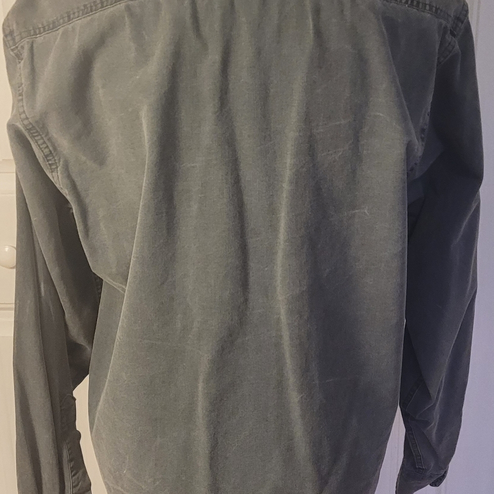 CARHARTT Mineral Wash Button-Front Shirt, EUC, M, Grayish Black w/Denim Feel - Picture 8 of 8